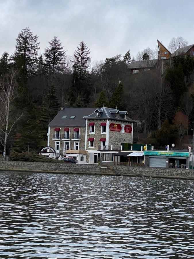Hotel La Bonne Hotesse Chambon-sur-Lac Eksteriør billede