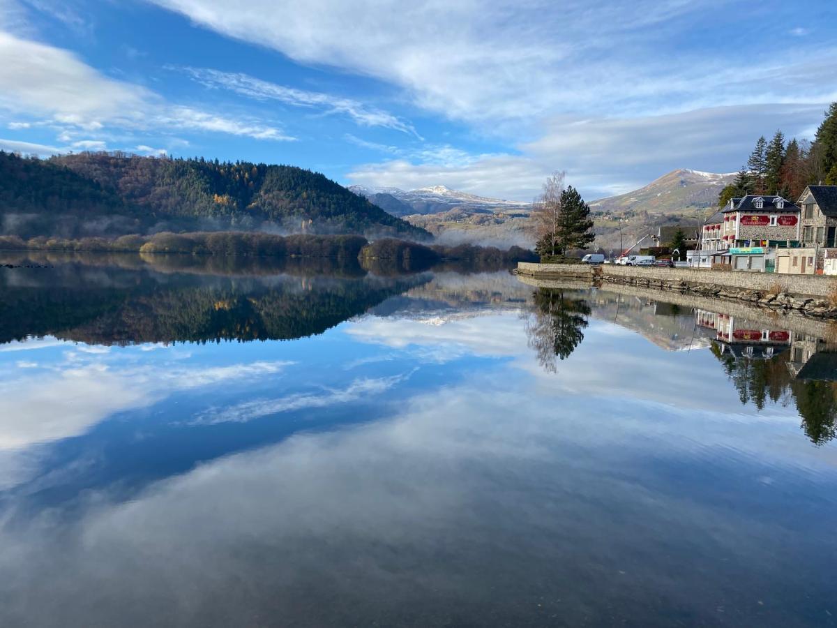 Hotel La Bonne Hotesse Chambon-sur-Lac Eksteriør billede
