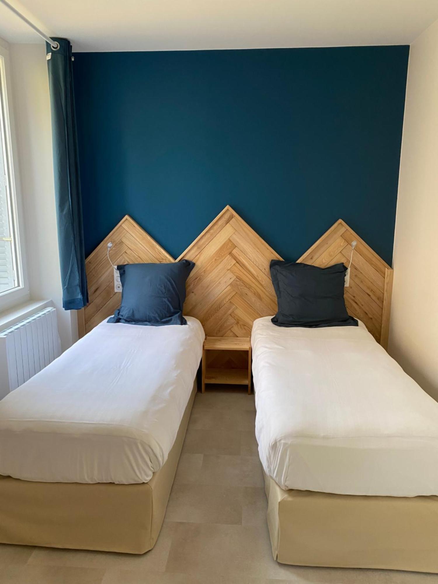 Hotel La Bonne Hotesse Chambon-sur-Lac Værelse billede